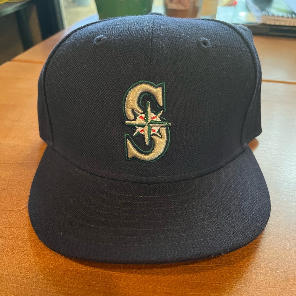 Seattle Mariners Boys New Era hat size 6 5/8